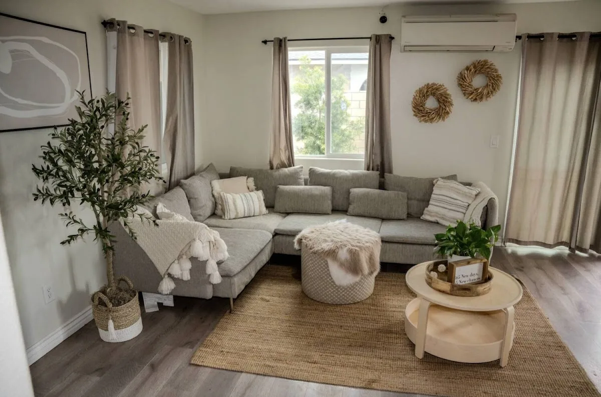 Fresh Start of California - interior photo