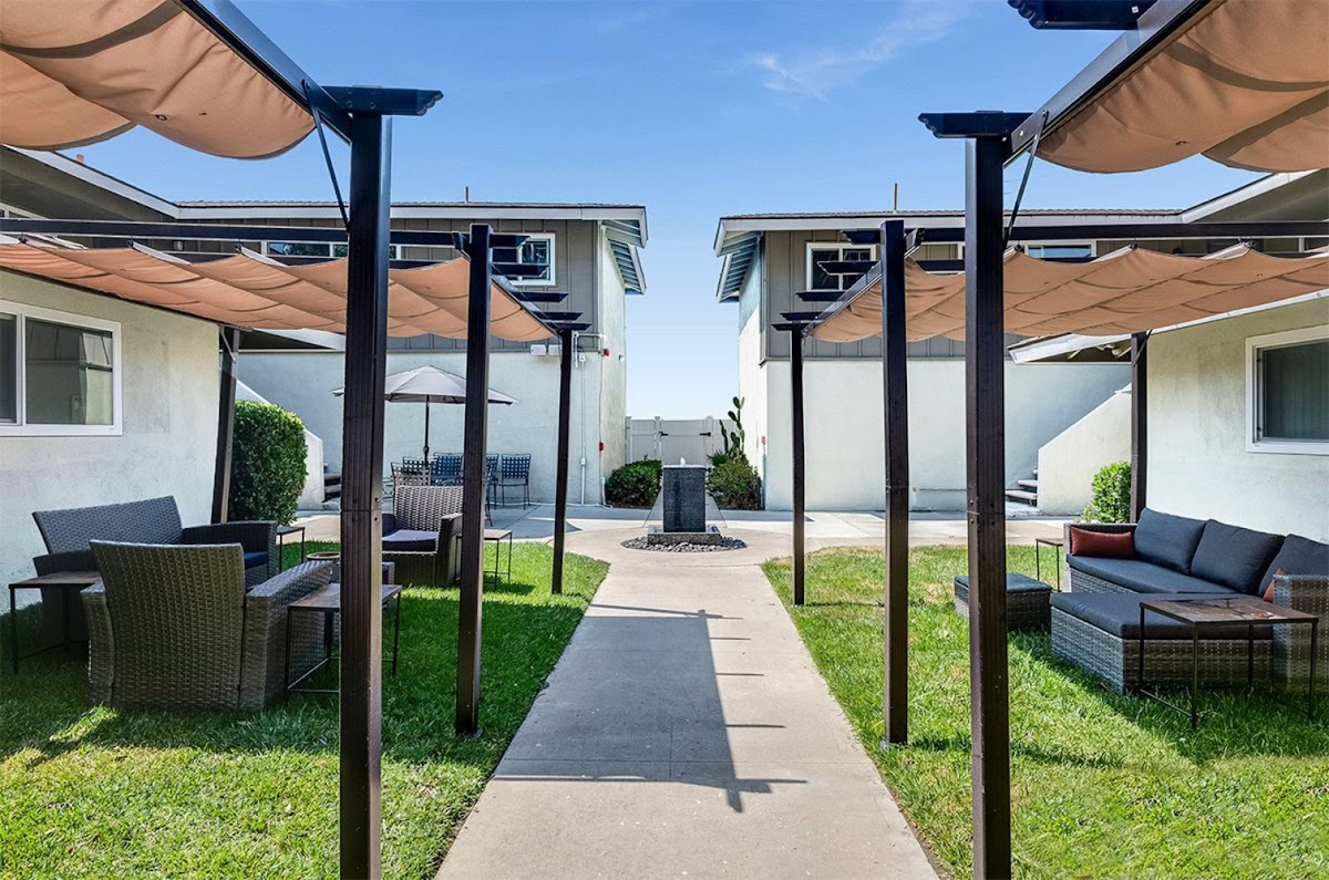Recovery Beach Addiction Treatment Center Orange County CA - Photo 3