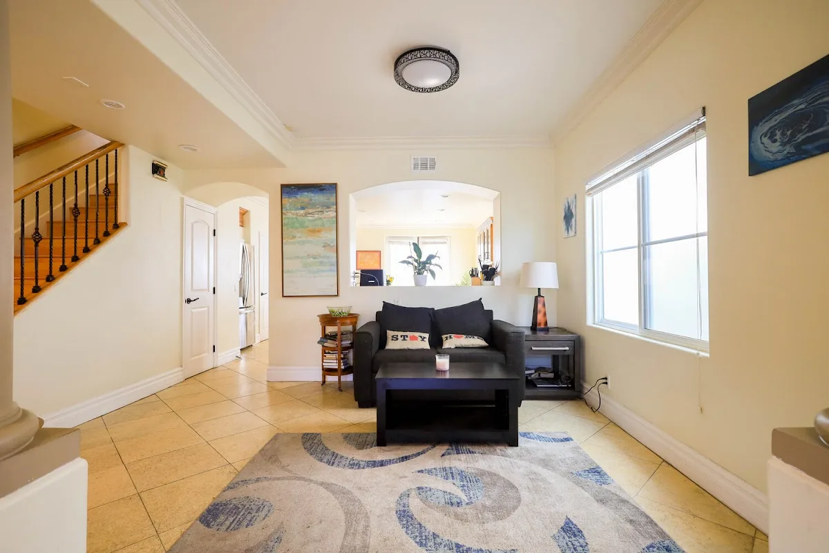 The District Recovery Community - Huntington Beach CA - interior photo