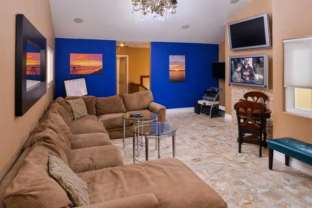 The District Recovery Community - Huntington Beach CA - Photo 2