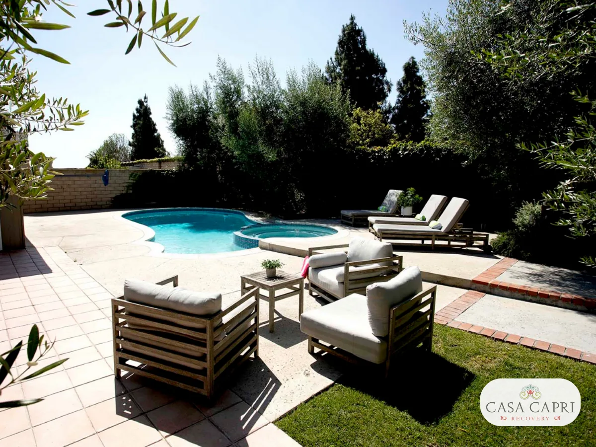 Casa Capri Recovery - Photo 2