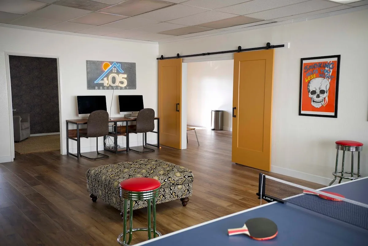 405 Recovery - Photo 3