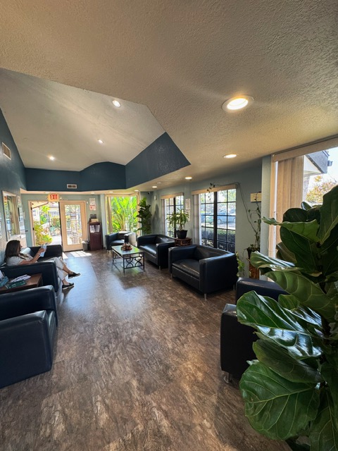Breakaway Health - Addiction & Mental Health Treatment - Costa Mesa - Photo 3